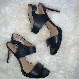 Micheal Kors black strap heels 6M